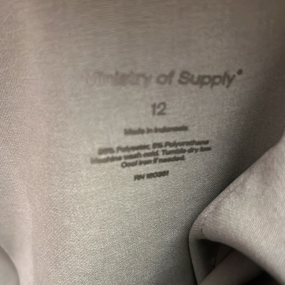 Ministry of Supply brand size 12 swift Drape pants- NWT - Picture 7 of 7